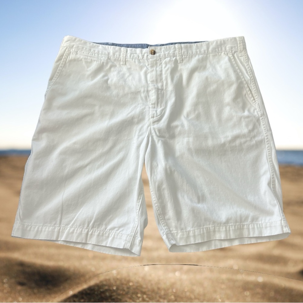 Polo Ralph Lauren Shorts Men's 44B 44 Tall White Flat  Front